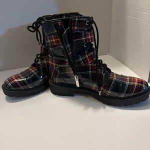 Jessica Simpson plaid combat boots. NWOT